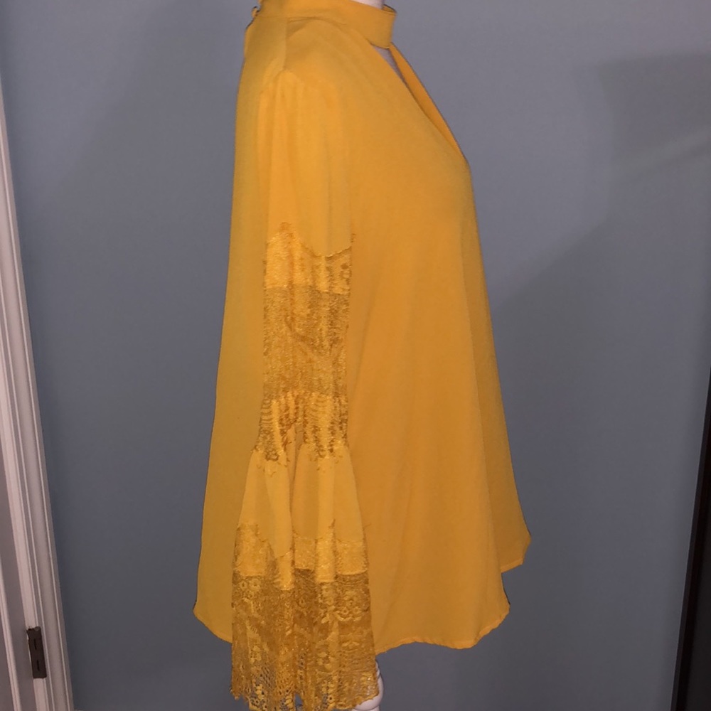 Lulus Top - Picture 7 of 12